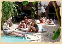 Bwana-Garten mit Pool und Grillplatz